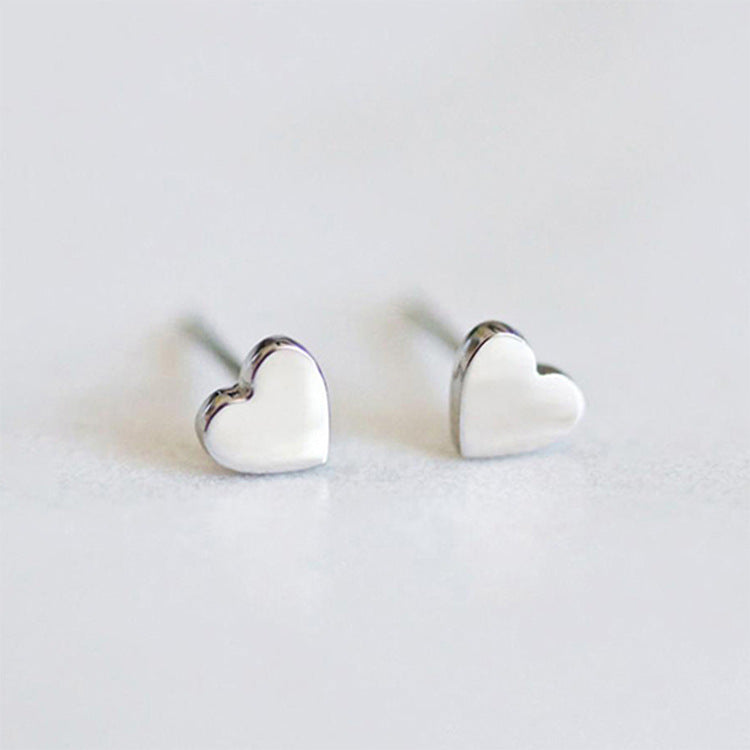 Annabella dainty heart stud earrings