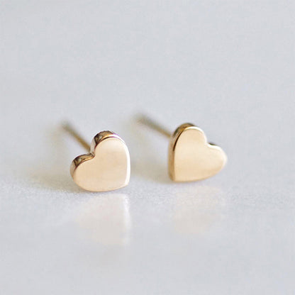 Annabella dainty heart stud earrings