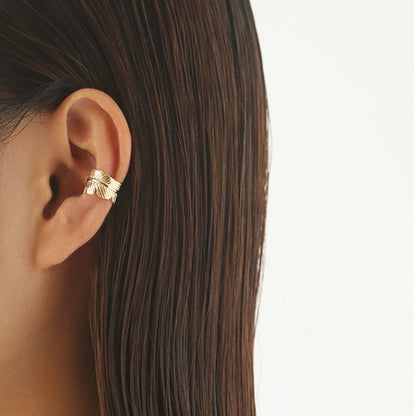 Quinn dainty gold leaf cuff earring