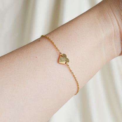 Alyssa gold dainty heart charm bracelet