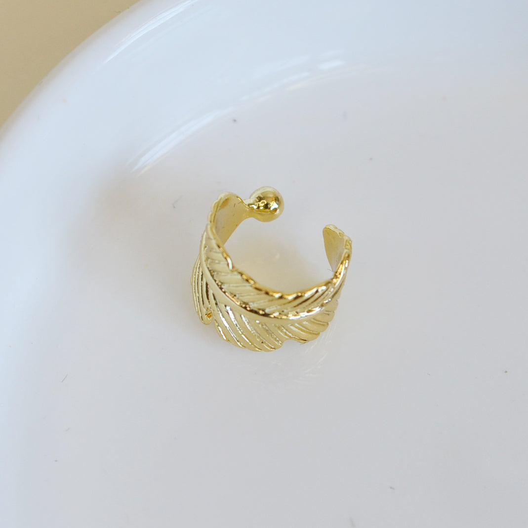 Quinn dainty gold leaf cuff earring