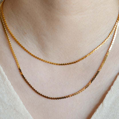 Victoria gold dainty snake chain link necklace