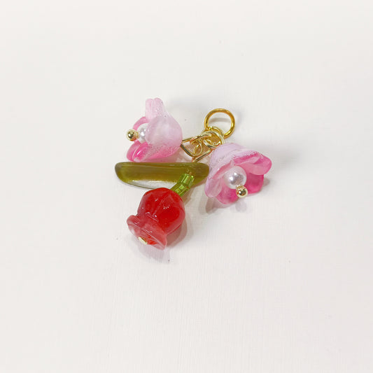 C015 pink lily flower cluster charm