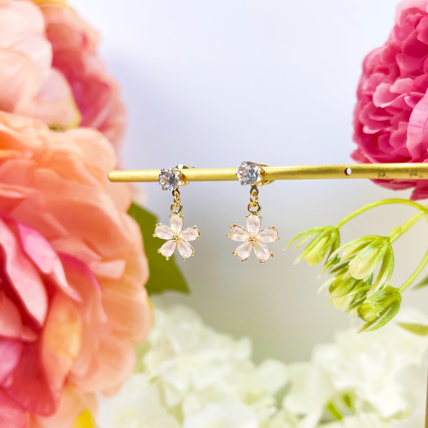 E191 pink cherry blossom sakura drop earrings