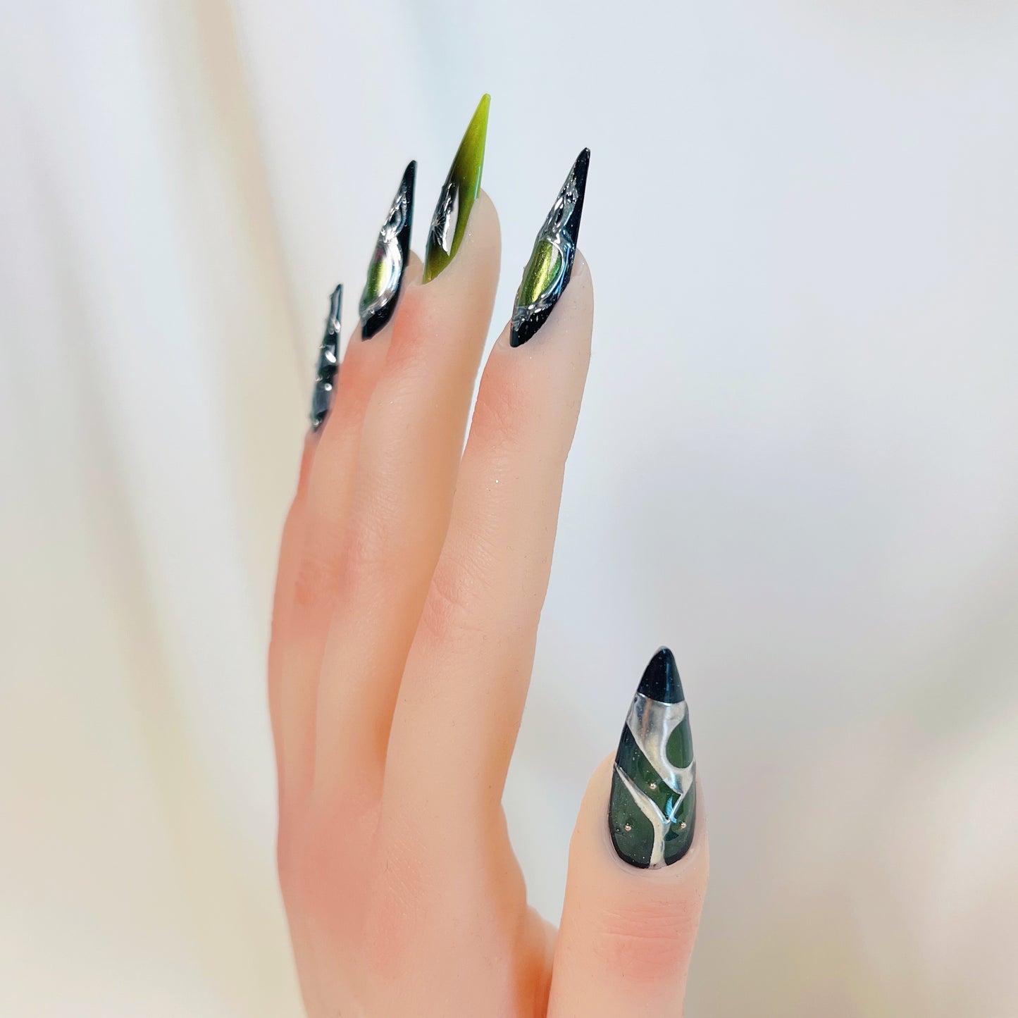 PO029 cyberpunk green gothic long stiletto press on nails