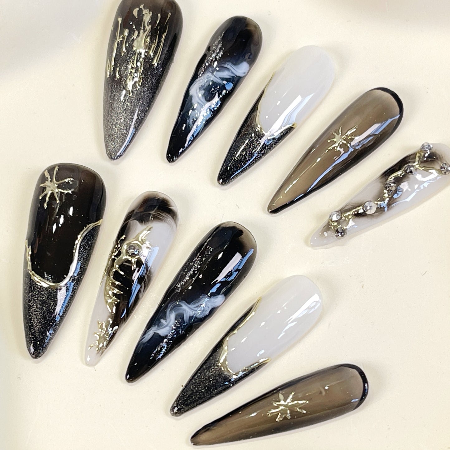 PO070 Black & White galaxy Stiletto Press-On Nails