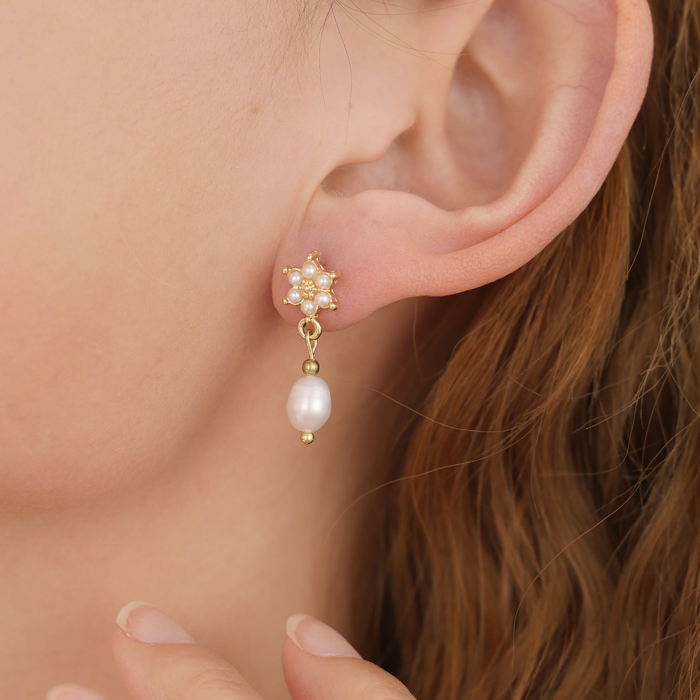 E159 pearl flower dangle drop earrings