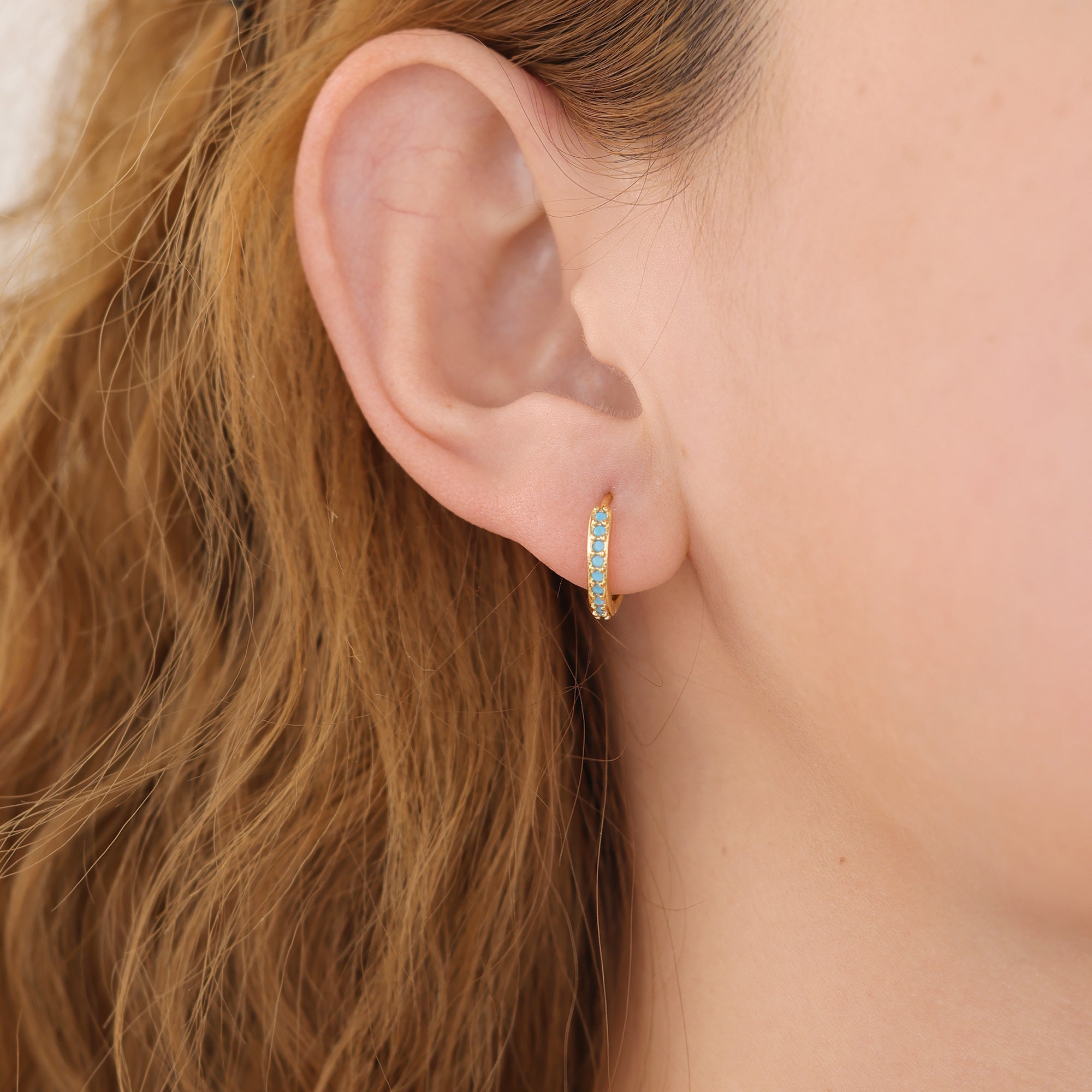 E138 turquoise huggie hoop earrings