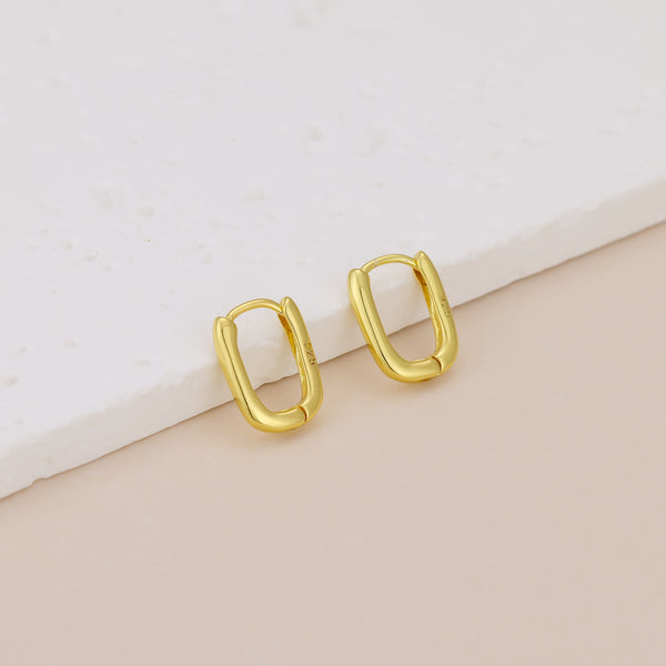 E079 18k gold vermeil dainty oval huggie hoop earrings