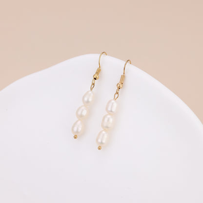 E160 fresh water pearl dangle earrings