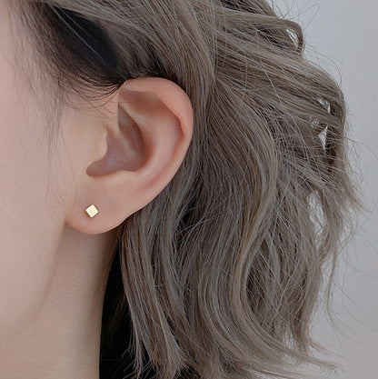 Ivy gold square ear studs earring