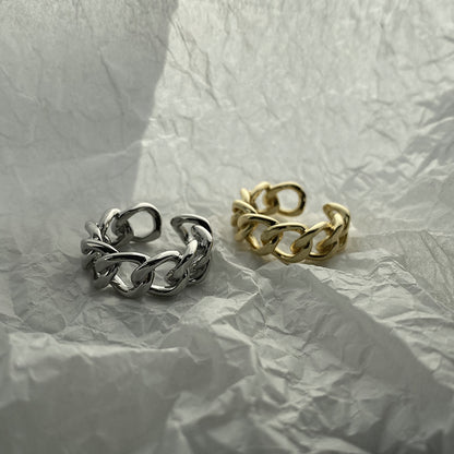 R032 chunky chain link open ring