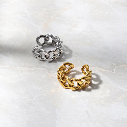 R032 chunky chain link open ring