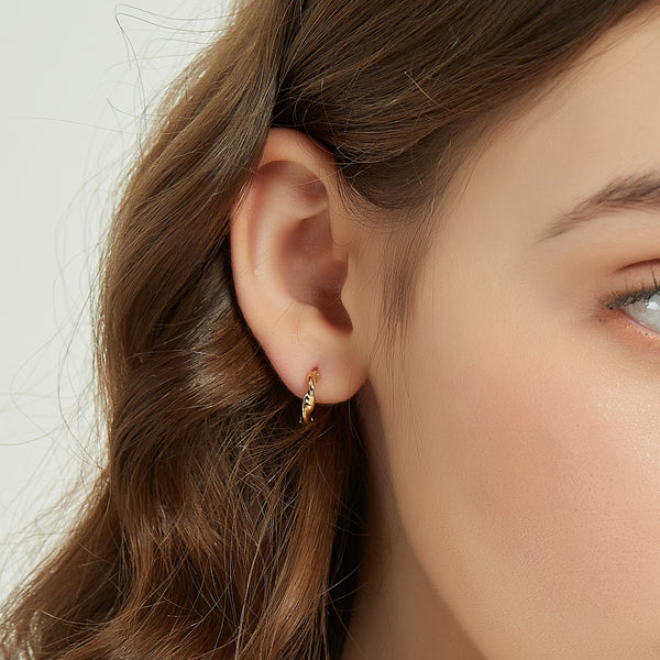 Ariel 18k gold vermeil twisted hoop earrings