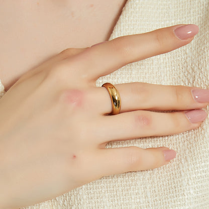 Jordyn classic gold round chunky dome ring