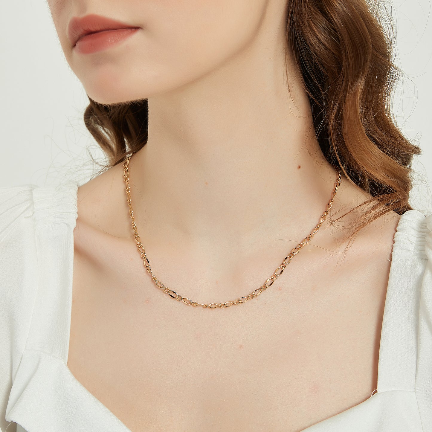 Caroline gold rolo chain link necklace