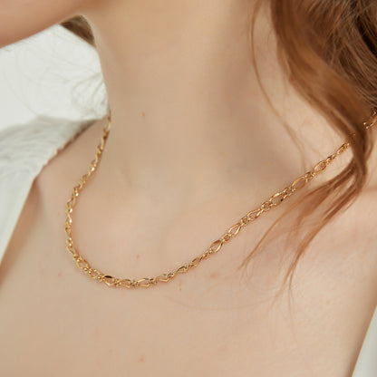 Caroline gold rolo chain link necklace