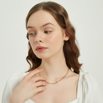 Riley dainty gold figaro chain necklace