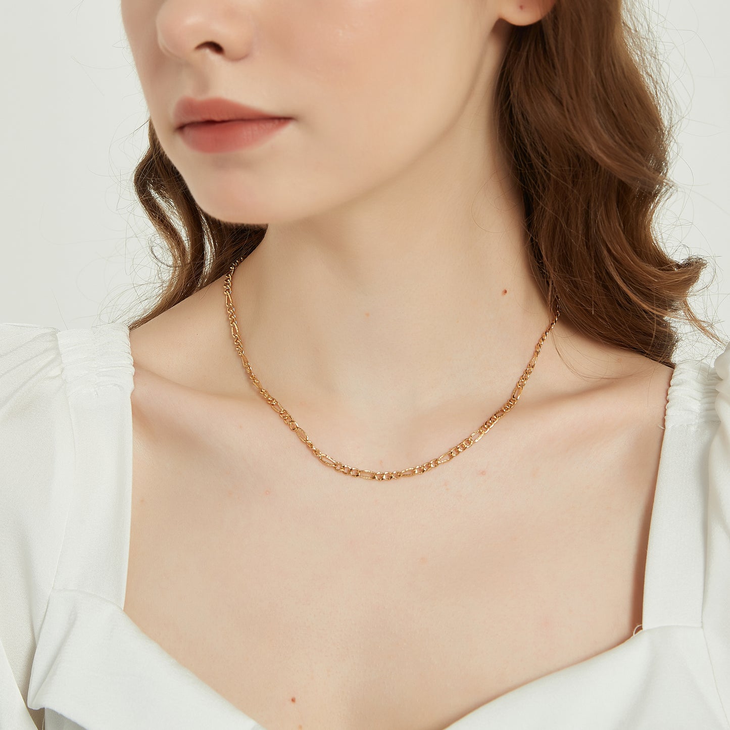 Riley dainty gold figaro chain necklace