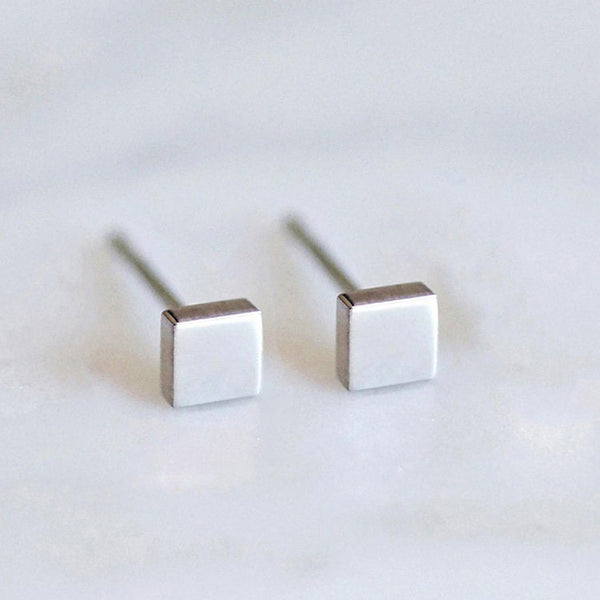 Ivy gold square ear studs earring