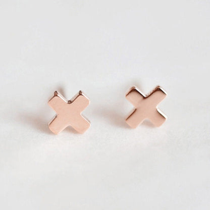 Hadley dainty x cross stud earrings